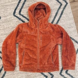 Uniqlo woman’s furry jacket (XS)